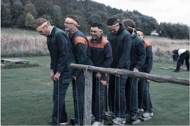 Team-building event Fånarna på farmen, 2018