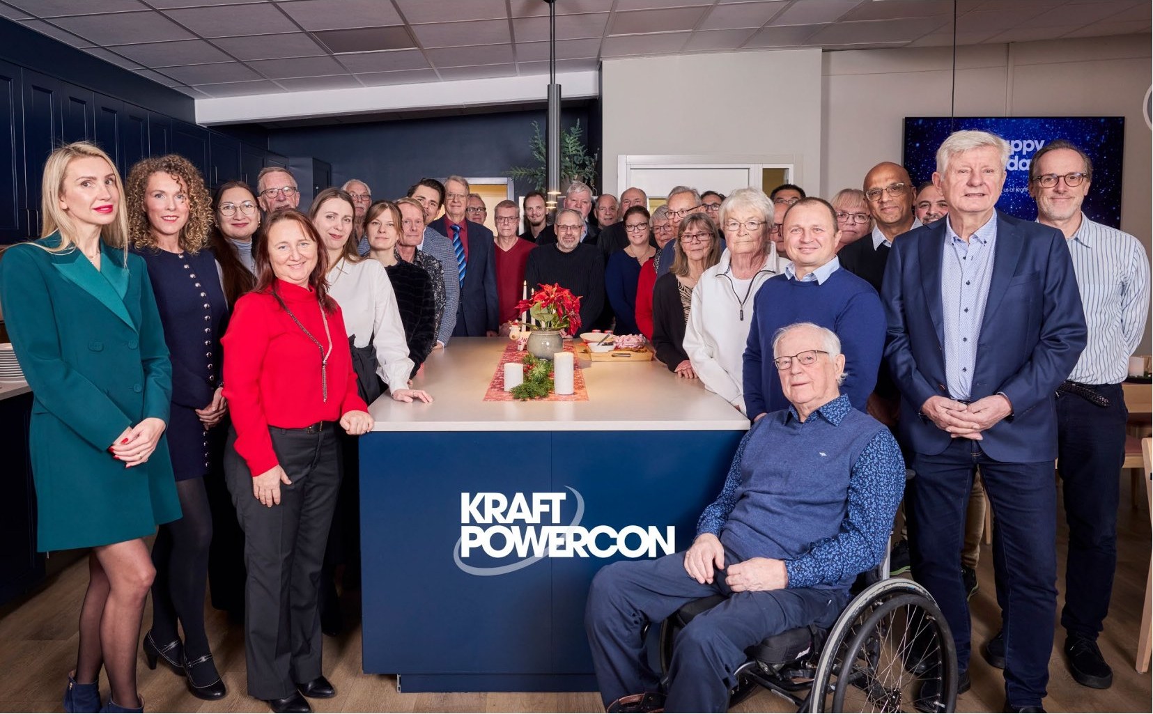 Current and former employees at the Christmas visit in Surte, 2025